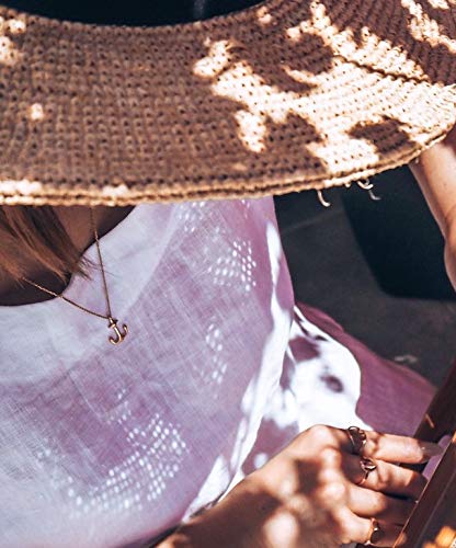 MEVECCO Gold Dainty Anchor Pendant Necklace,14K Gold Plated Cute Horizontal Hammered Necklace for Women3