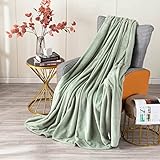 Décoration : la couverture polaire pour lit est parfaite pour les propriétaires ayant des goûts sophistiqués en décoration d'intérieur et les voyageurs qui ont besoin de se détendre en avion. La couleur fabuleuse ravive cette couverture avec un aspect élégant et supérieur pour compléter votre chambre une touche chic. Améliore ou coordonne facilement la décoration de votre maison.