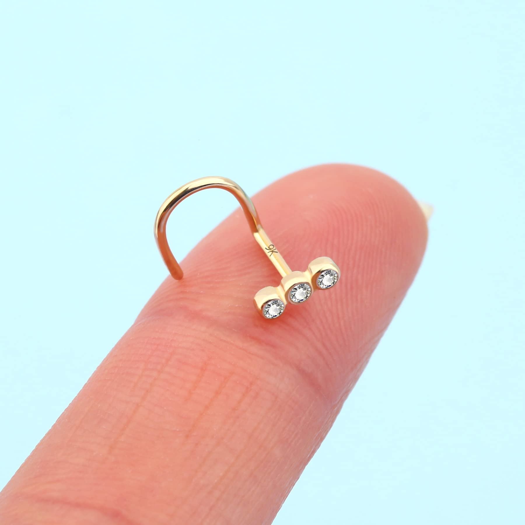 MeIighting 9ct & 14ct Yellow Gold Nostril Piercing Stud 20G Nose Ring Piercing L Shaped Nose Stud Round CZ Screw Nose Ring Piercings Gold Nose Bone Nose Ring Stud Piercing Jewelry