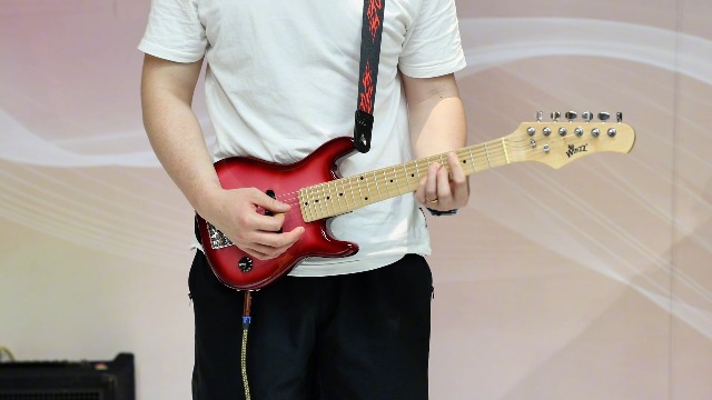 Amazon.com: WINZZ EGM100 30 Inches Real Kids Electric Guitar with