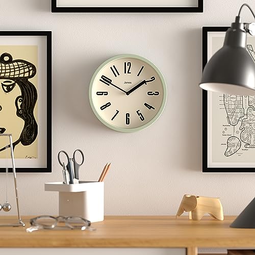Jones Clocks® Hot Tub wall clock, Green, 20 x 20 x 3.5cm - Image 3