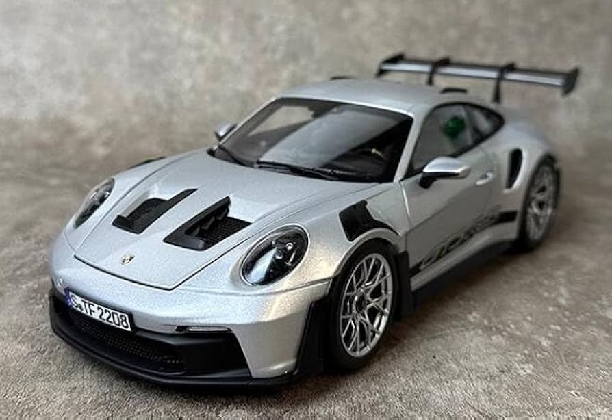 Amazon.co.jp: △ 1/18 NOREV PORSCHE 911 GT3 RS 2022 S : Hobbies