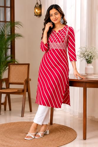 Image of Women's Pure Cotton Regular Fit Floral Printed A-Line Kurta