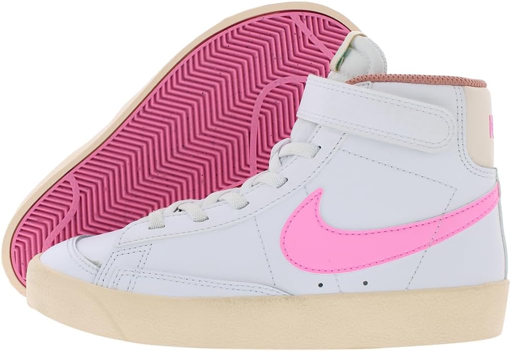 pink nike footy boots