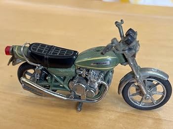 MOTO COLLECTION 1/18 1から45 (2はないです) Amazon | 1/24？1/18？レア物金属製KAWASAKI Z1 Z2ミニカー