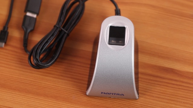Watch Mantra Mfs 100 Biometric Fingerprint Scanner with rd Service on ...