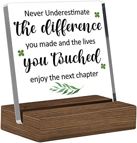 Funny Clear Desk Decorative Sign with Wood Stand, Inspirational Home Office Retirement Plaque Sign for Man Women Coworkers, Boss, Leader Retirement Gifts