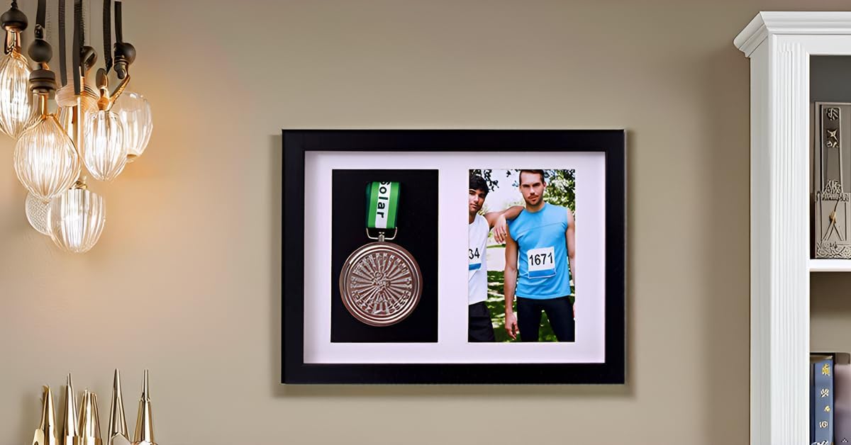 メダルを表示するフレーム、スポーツメダル3Dボックスフォトフレーム、額装ダイレクトブラックとクルミ色3Dディープボスを表示する戦争/