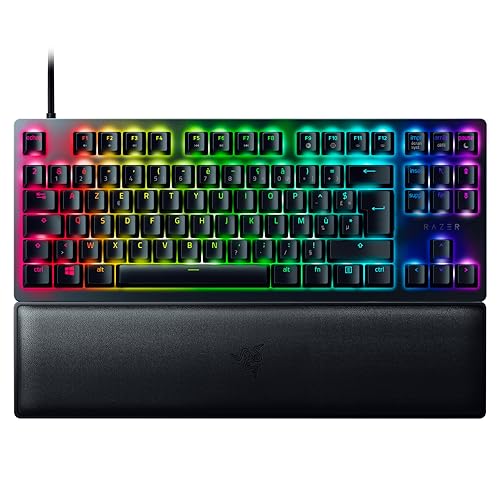 Razer Huntsman V2 Tenkeyless optimise l'espace de votre bureau de joueur avec style