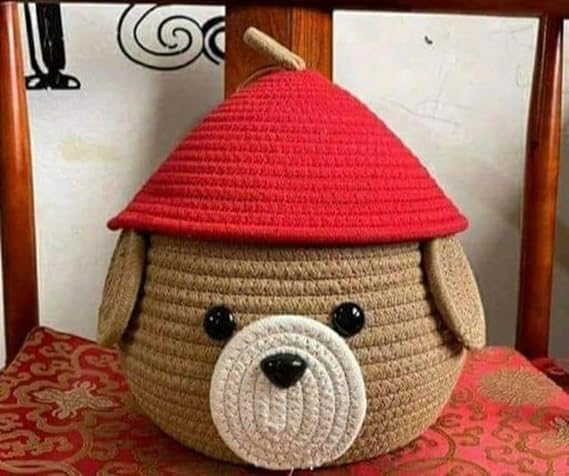 Cute Jute Basket with Lid Storage Baskets for Bathroom Living Room & Kitchen Organiser Box Vanity Box First aid Box (Pack of 1) (Red & Beige)