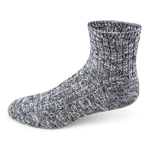 Two Feet Ahead Men's Outdoor Quarter Sock