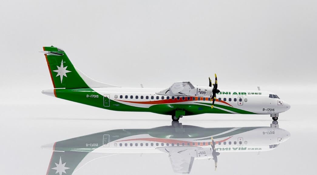 Amazon | JC Wings 1:200 XX20283 UNI Air ATR-72-600 B-17015
