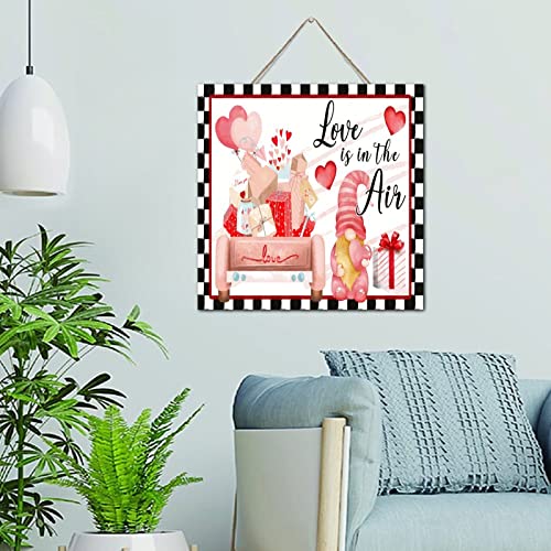 Plaque en bois Love Is In The Air souvenir romantique couple personnalisé