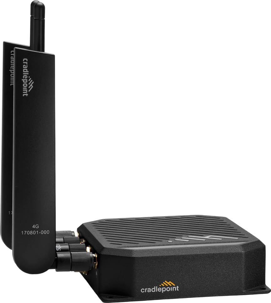 Cradlepoint S700 router with antennas attached