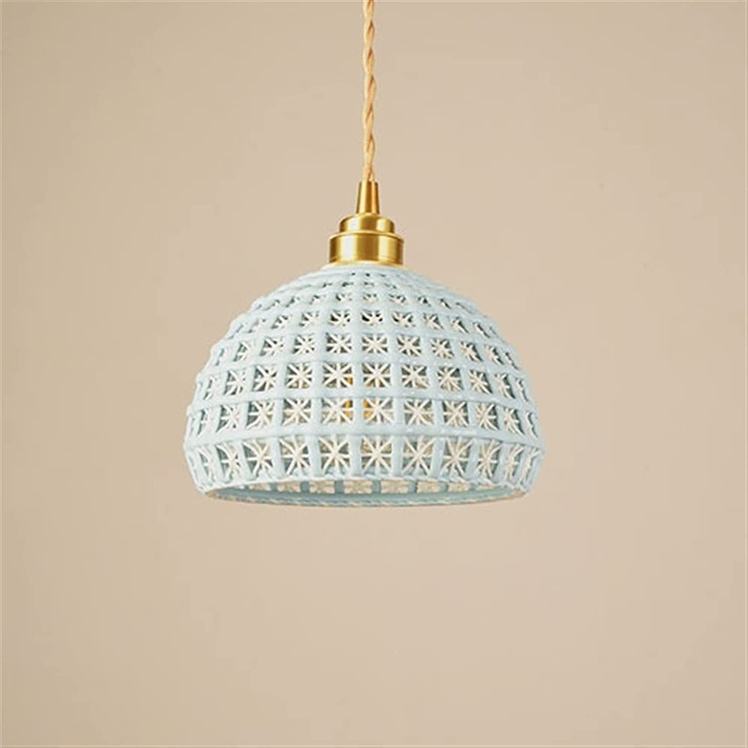 Lustre de lustre moderne pour éclairer efficacement un petit salon