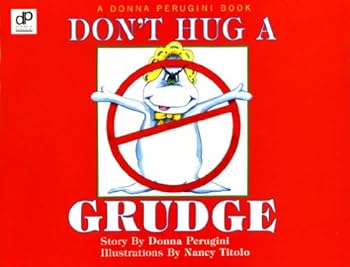 Paperback Don't Hug a Grudge (English and Spanish Edition) Book