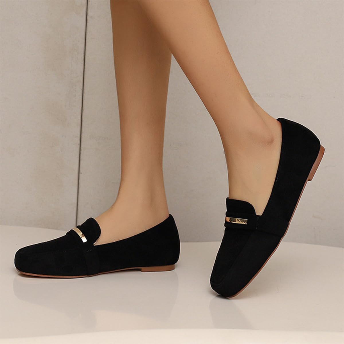 Mocasines Barra Metal Oro Mujer Ante Punta Cuadrada Planos Slip-On