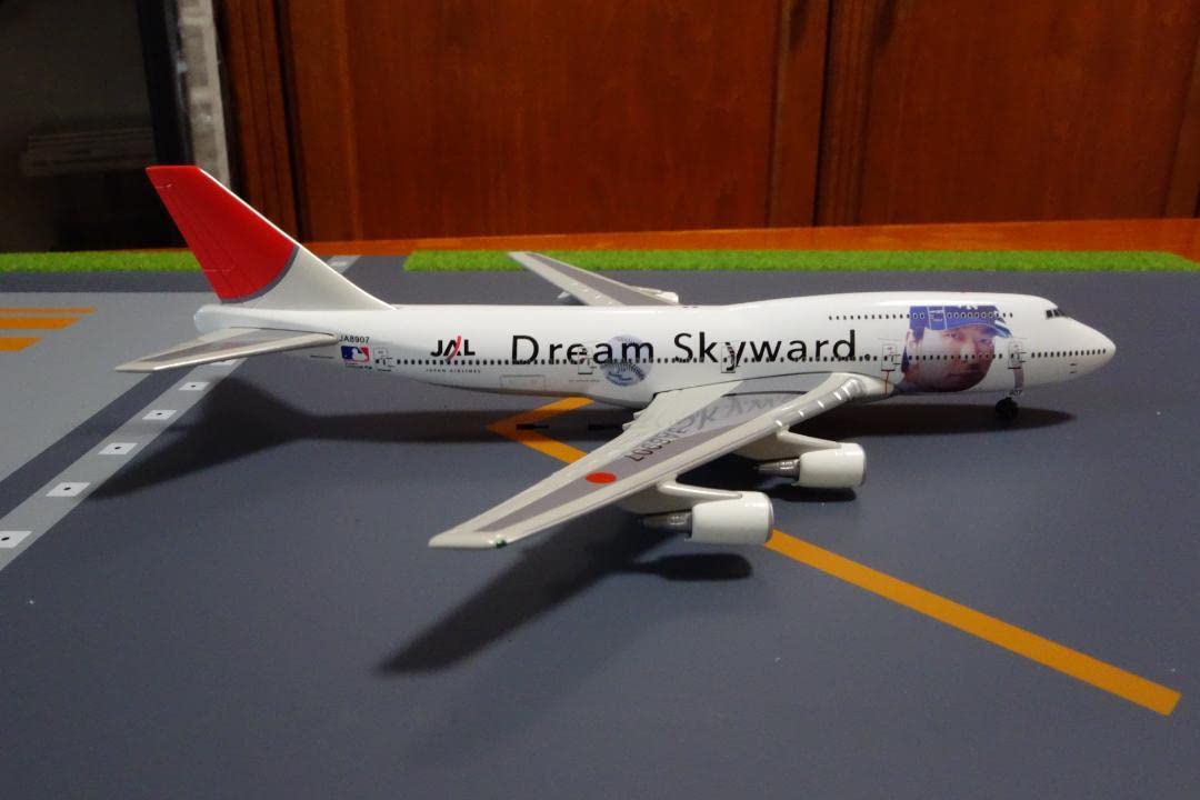 Amazon.co.jp: JAL Hideki Matsui Dream Skyward JA8907 B747-400