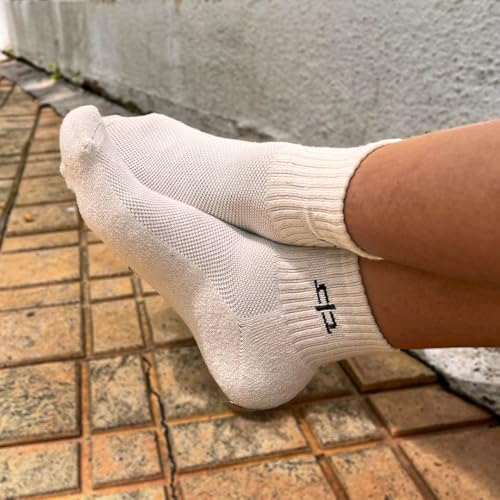 Image of HEELIUM Bamboo Socks for Women | Quarter Length | 3X Softer than Cotton Socks | Odour-Free & Breathable | Superior Comfort & Cushioned Base