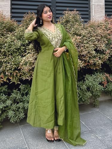 Image of VredeVogel Women's Silk Blend Embroidered Anarkali Kurta with Pant & Dupatta Set | Festive & Casual Women Ethnic Kurta Set for Women