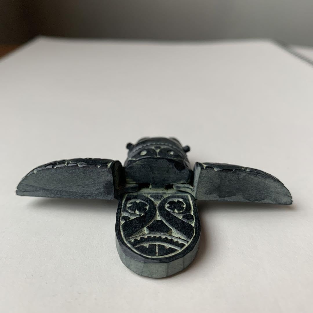 木製　アイヌ　木彫　砂澤ビッキ風　クワガタ虫　からくり　ペンダントヘッド Amazon.co.jp: 木製 アイヌ 木彫 砂澤ビッキ風 クワガタ虫