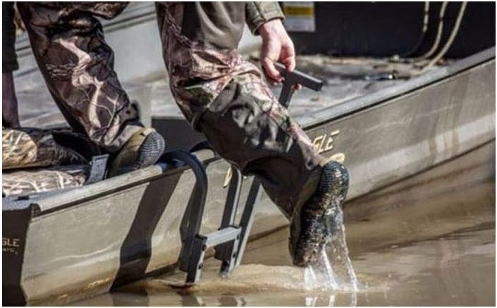 AVERY Easy-in Boat Ladder (90310)