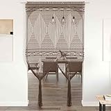 Décoration et dimensions polyvalentes : ce rideau en macramé fait à la main de couleur taupe mesure 140 x 240 cm (l x L) et est composé de 80 % de coton et 20 % de polyester. Il est idéal comme rideau de porte, rideau de fenêtre, séparateur de pièce ou arrière-plan élégant pour vitrine.