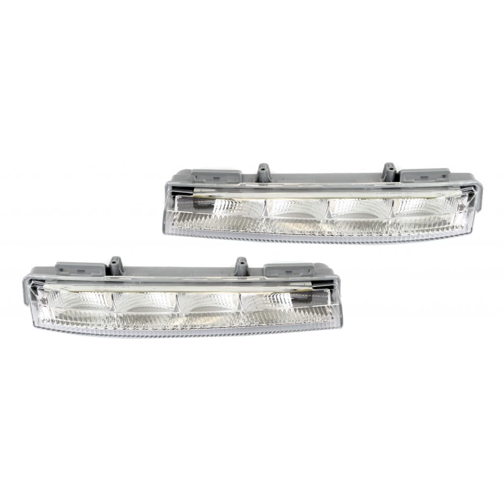 For Mercedes-Benz C250 Front Signal/Corner Light Assembly 2012 13 14 2015 Pair Driver and Passenger Side | w/Bulbs | CAPA | MB2562105