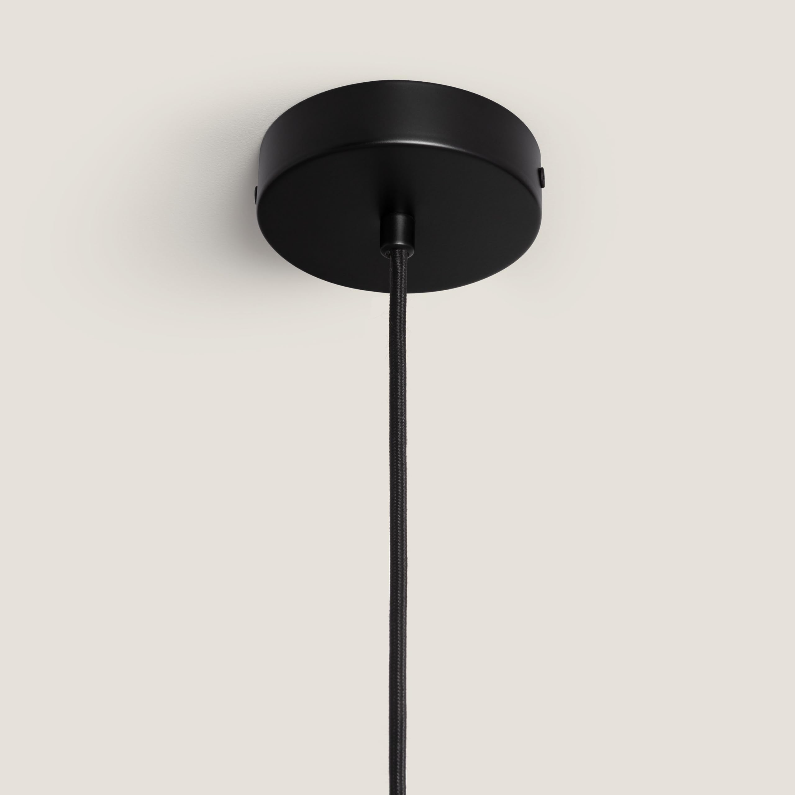 LEDKIA LIGHTING - Lámpara Colgante Ratán Yantai | Diseño Boho-Chic | Compatible con Bombillas LED E27 | Ideal para Salón; Dormitorio; Cocina | Natural