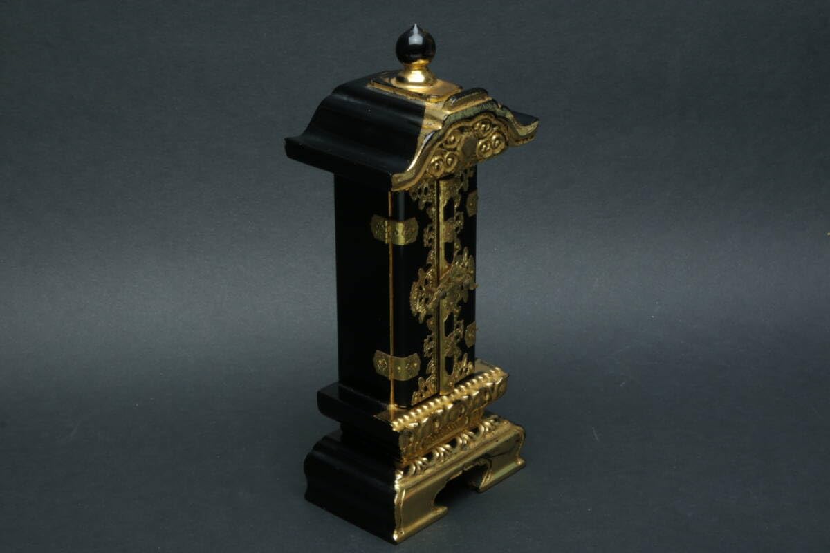 Amazon.co.jp: 5630 繰り出し位牌 回出位牌 厨子 仏壇 仏具 漆 金 仏具 