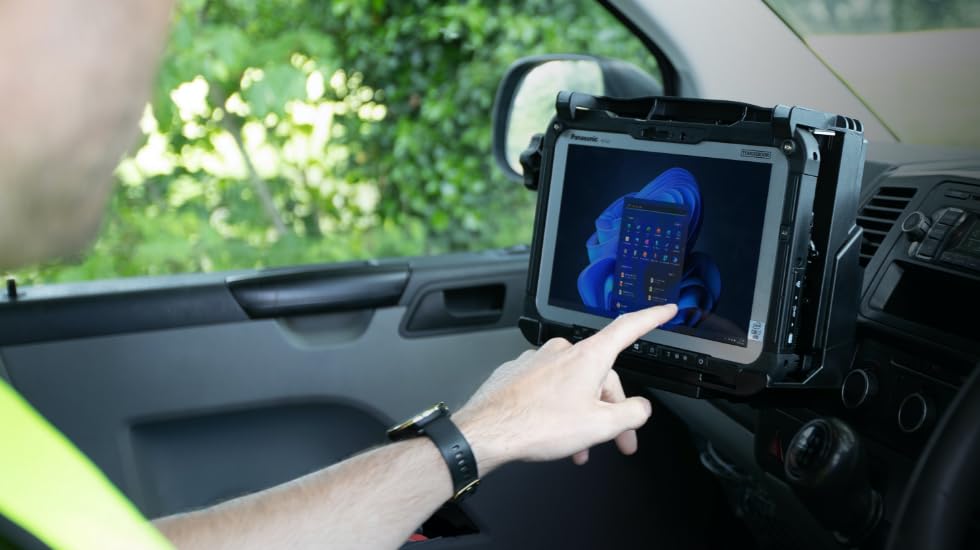 Image of Panasonic Renewed Toughbook CF-33 12 inch QHD i5 8GB 256GB SSD Win11 Pro Tablet