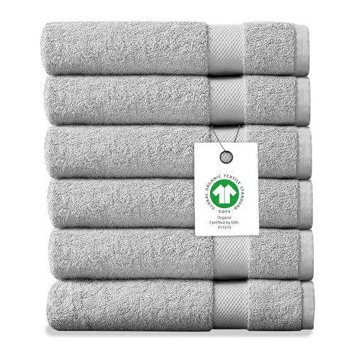 10 Best Organic Cotton Washcloths That Are Soft and Sustainable 2 Delara Organic Cotton Plush Washcloths (Pack of 6)