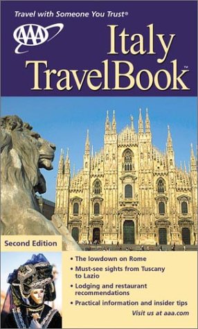AAA Italy Travelbook : AAA: Amazon.in: Books