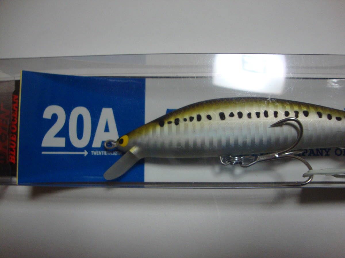 タックルハウスK-TEN BLUEOCEAN F 20周年記念ステッカー付