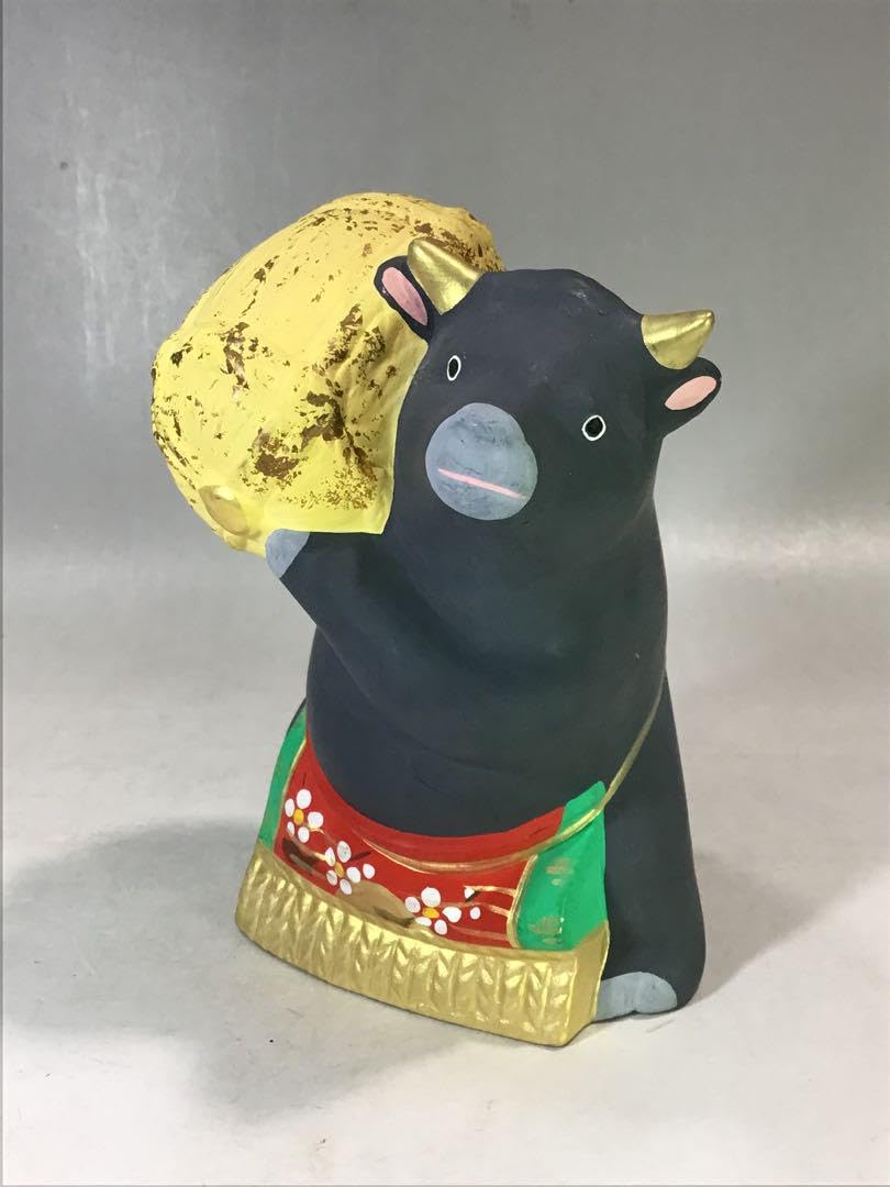 Amazon.co.jp: 縁起物 米俵 持ち 牛 人形 郷土玩具 益三 京人形