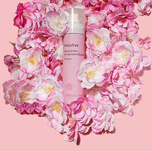 Innisfree Cherry Blossom Dewy Glow Mist Hydrating Face Spray #TOP2