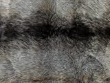 Minerva Crafts Ultra weicher italienischer Wolfs-Kunstfell-Kleiderstoff, braun, Meterware