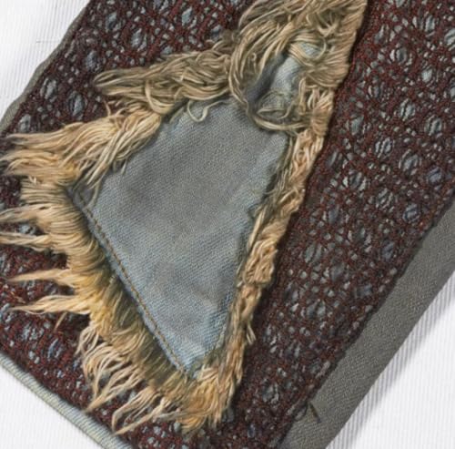 Men's Straight-Leg Mid-Thigh Denim Pants with A Fitted and Blended Denim Design. Designed for a Casual and Retro Look. 5