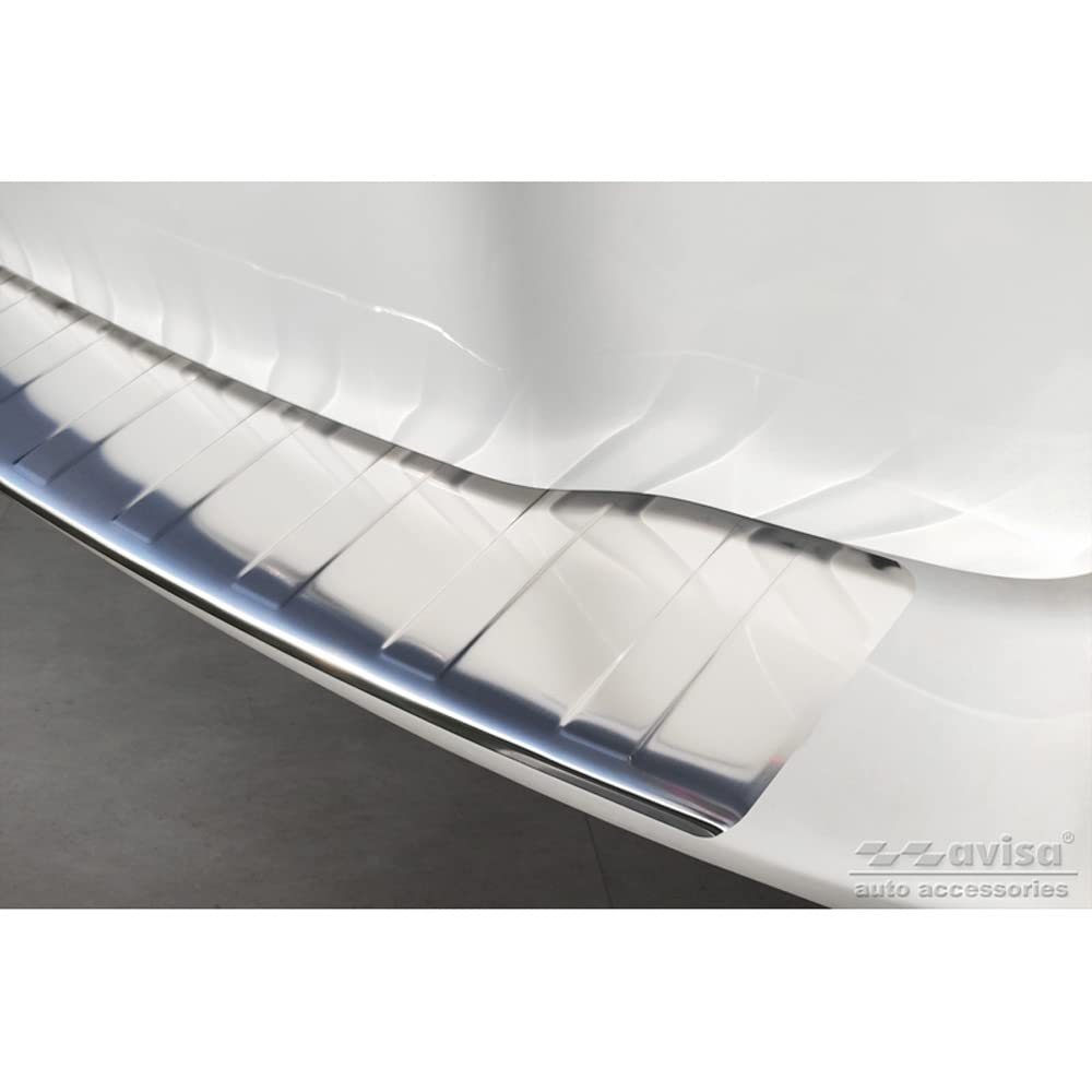 Protection Seuil Arrière Inox 'Ribs' Pour Toyota Corolla XII Combi 2019- & Suzuki Swace - Avisa