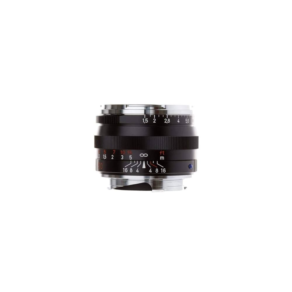 Carl Zeiss C Sonnar T* 50mm F1.5 ZM ブラック Zeiss C Sonnar T* 50mm 1.5 ZM review — Focus shift: a street