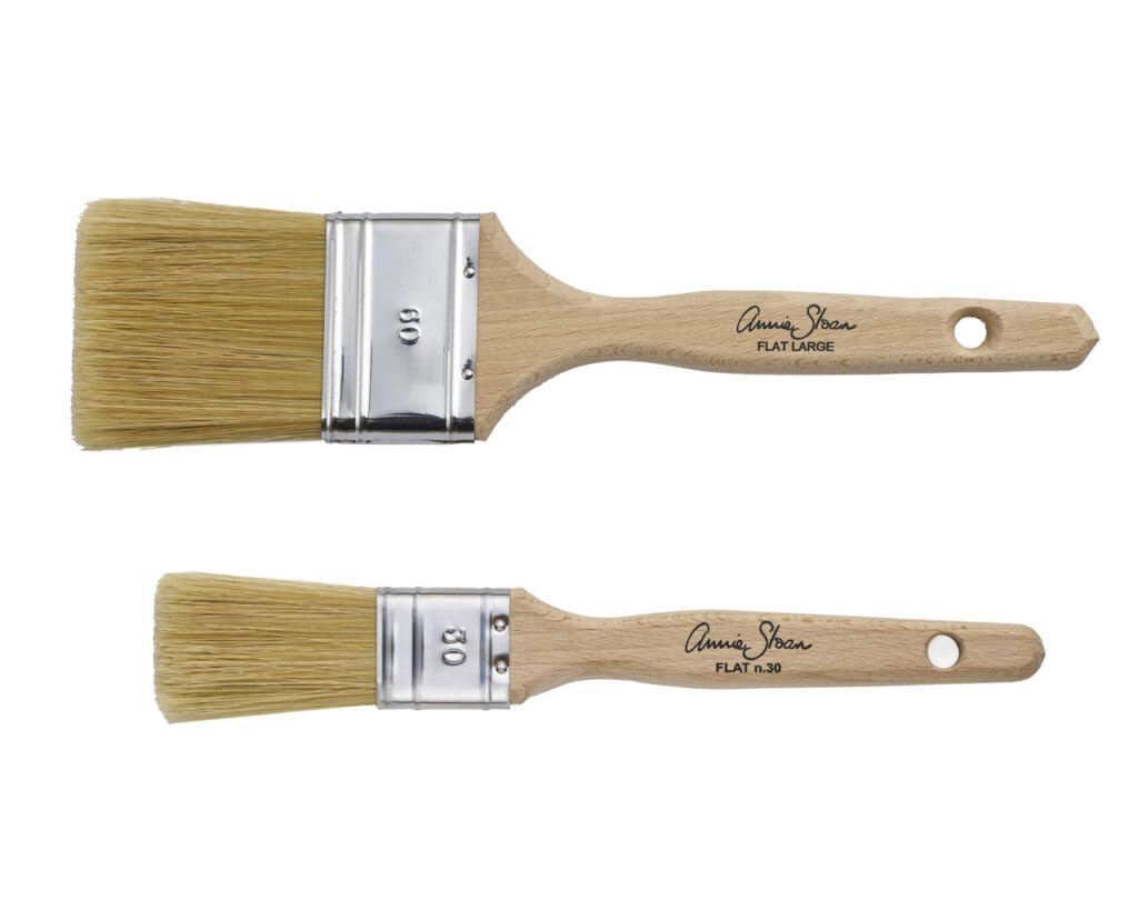 Annie Sloan Small Flat Brush, Off White - Image 2