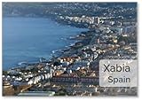 Imán para nevera con texto en inglés 'Ein Blick Über Den Ort Xabia An Der Costa Blanca'