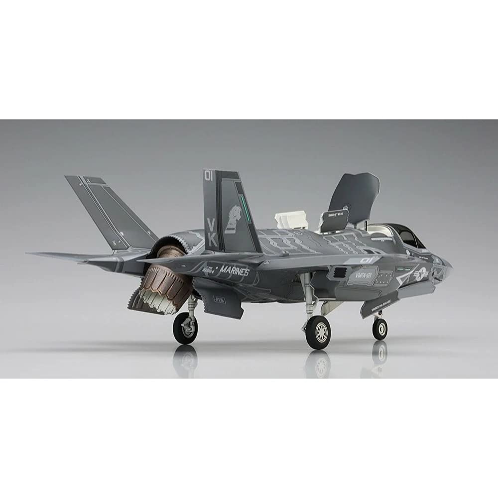 Amazon.com: Hasegawa HAE46 F-35 Lightning II B Version US Marine