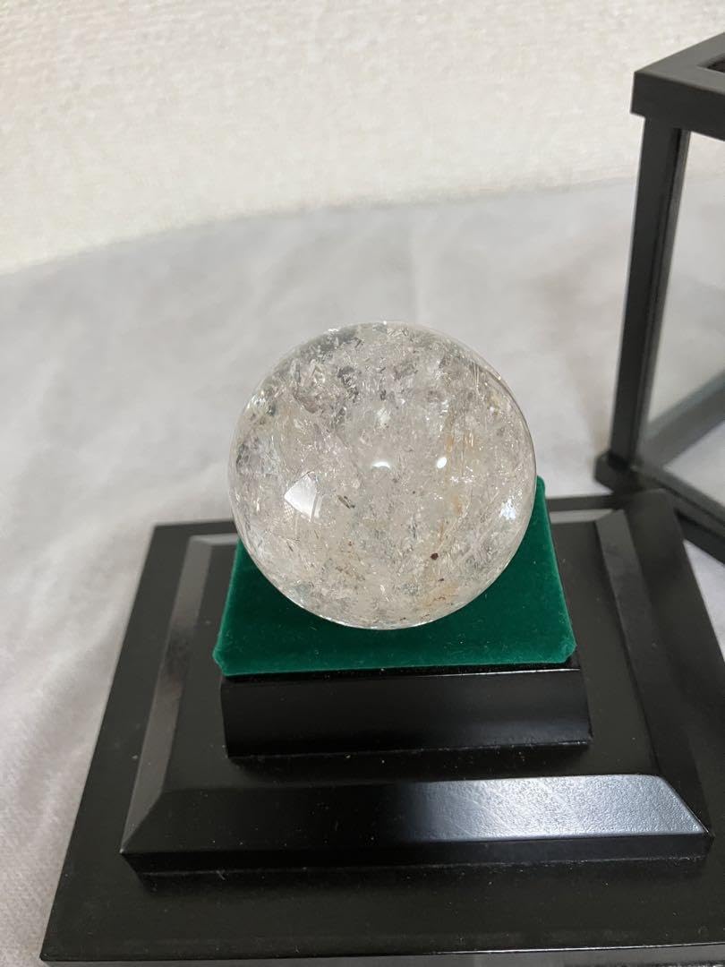 白水晶丸玉　クラック有り50mm Amazon.co.jp: 白水晶丸玉50mm クラック有り 4面ガラスケース