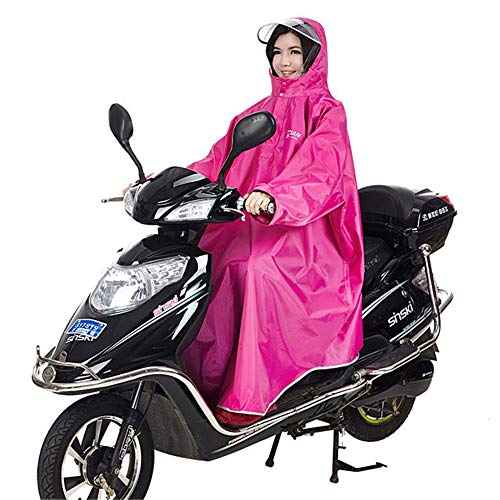 Housses de protection moto et scooter : habillage pluie intégral avec cape longue à manches