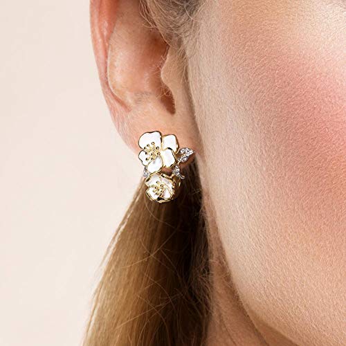 Boucles d'oreilles orchidée blanche idéales pour sublimer vos soirées