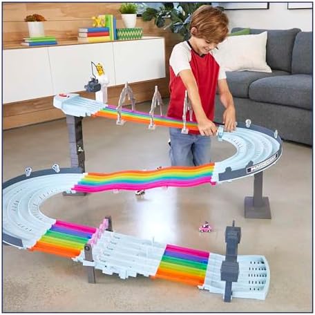 Hot Wheels Mario Kart Rainbow Road Raceway 8-Foot Track Set with Lights & Sounds & 2 1:64 Scale Vehicles, Race with 5-Track Colorful Course with 2 Configurations, Toy for Kids Ages 4 Years Old & Up - 1