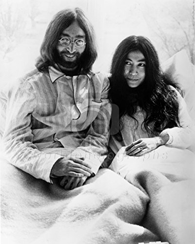 John Lennon, Yoko Ono 10×8 Photo - Les Beatles, Paul McCartney, John Lennon, RIngo Starr, George Harrison John Lennon, Yoko Ono 10x8 Photo