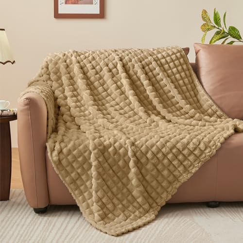 Image of BEDELITE 3D Checked Camel Fleece Throw Blanket for Couch, 50x70 Inch