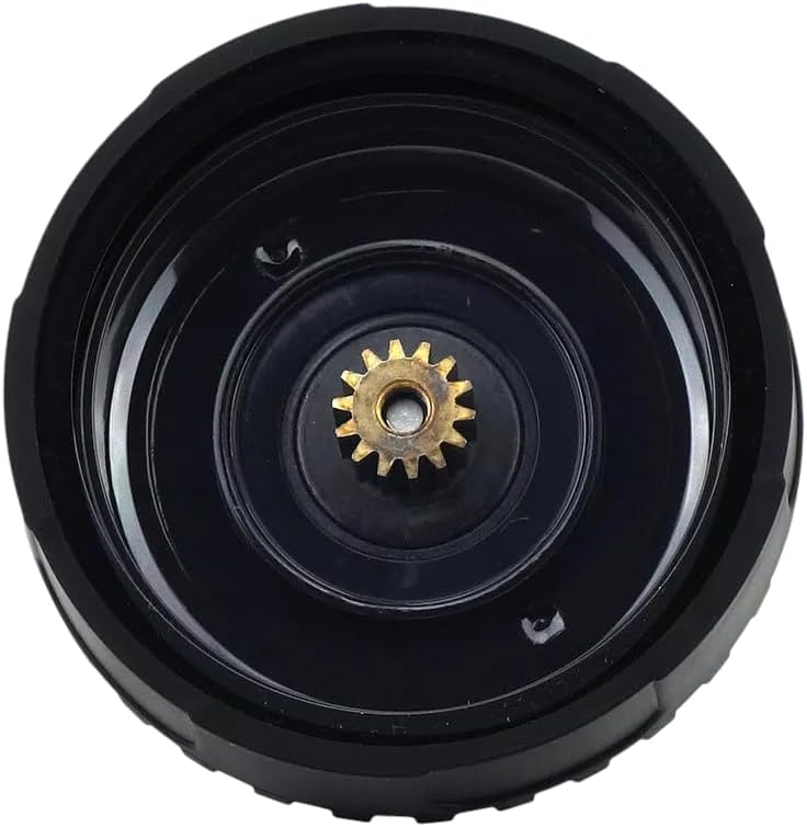 Abajo view of the 6-fin blender blade assembly showing the drive gear.